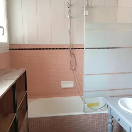 Lourdes Proche Sanctuaire Duplex 12 Voyageurs 150M2 Lit Bebe Et Balcon Fumeur En Exterieur Apartment Exterior photo